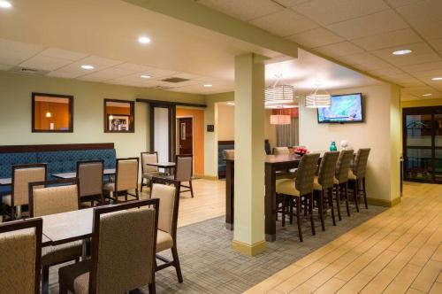 Hampton Inn Danville Hampton Inn Danville