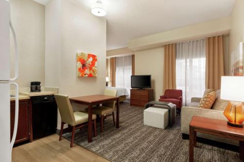 Homewood Suites by Hilton Dallas-DFW Airport N-Grapevine