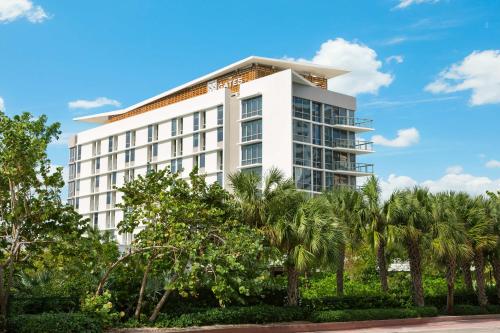 The Gates Hotel South Beach - a Doubletree by Hilton in Miami Beach, USA