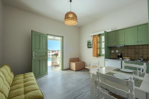 廚房, 阿姆貝利公寓 (Ambeli Apartments) in 比爾佛盧