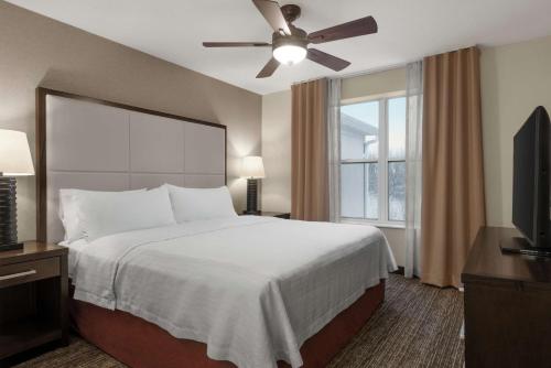 Homewood Suites Rochester-Henrietta - image 2