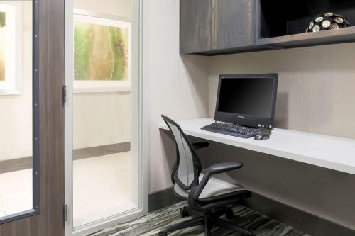 Hilton Garden Inn Ardmore - image 14