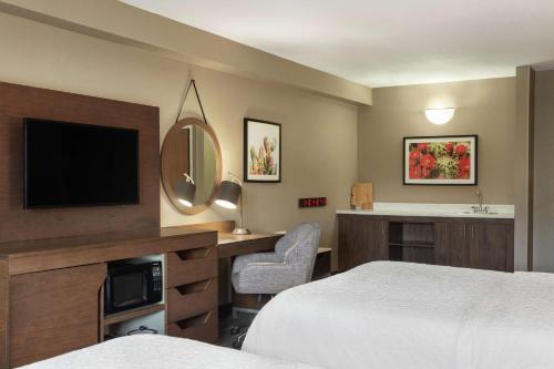 Hampton Inn Sedona - image 12