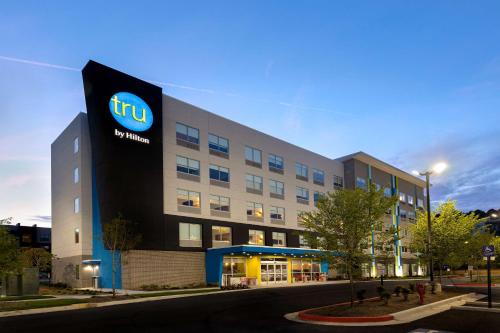 Tru By Hilton Atlanta Galleria Ballpark, GA in Atlanta, USA