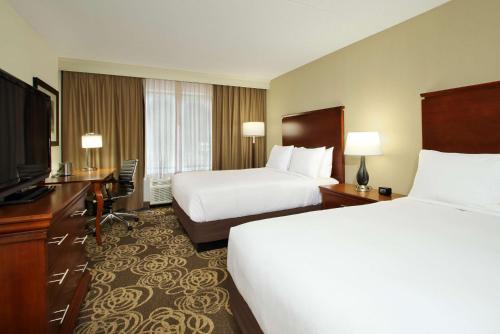 DoubleTree by Hilton Mahwah - image 11