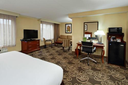 DoubleTree By Hilton Hotel Mahwah