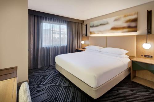 Embassy Suites San Rafael - Marin County - image 10