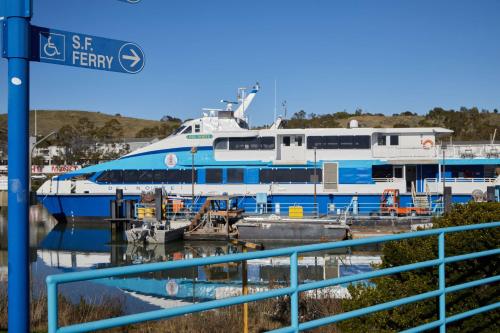 Embassy Suites San Rafael - Marin County - image 7
