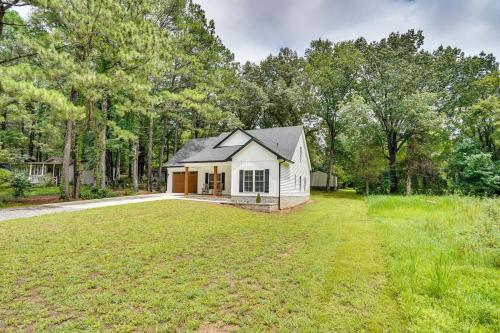 Modern Kentucky Lake Home Pool and Boat Ramp Access