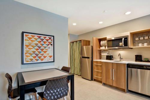 Home2 Suites By Hilton Daytona Beach Speedway - image 11