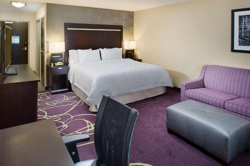 Hampton Inn & Suites Lansing West