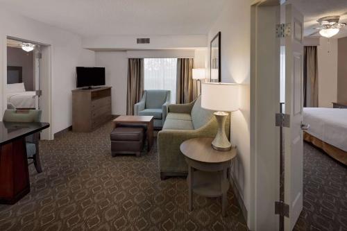 Homewood Suites by Hilton Orlando North Maitland - image 2