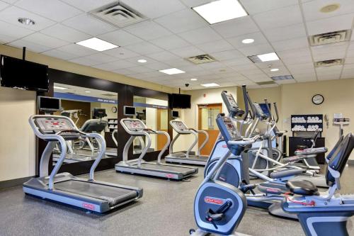 Hampton Inn By Hilton & Suites Newark-Harrison-Riverwalk