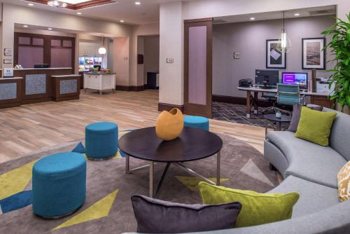 Homewood Suites by Hilton Jacksonville-Downtown/Southbank