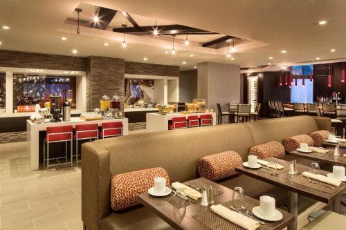 DoubleTree by Hilton Largo-Washington DC - image 6