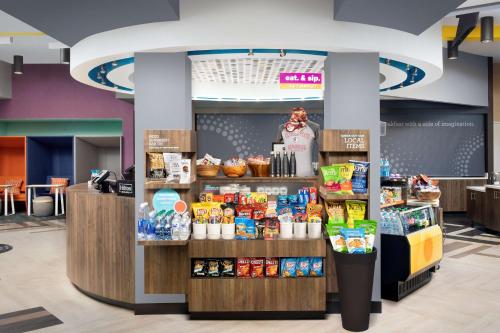 Tru By Hilton Tallahassee Central - image 14