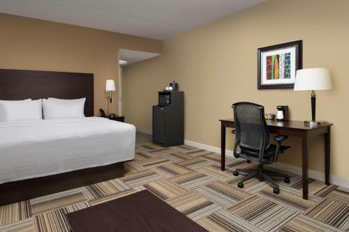 Hampton Inn Knoxville-East - image 10