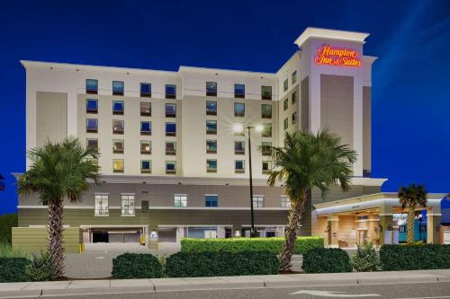 Hampton Inn & Suites Carolina Beach Oceanfront - image 5