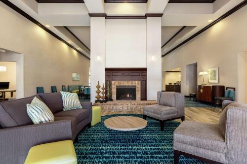 Homewood Suites by Hilton Macon-North