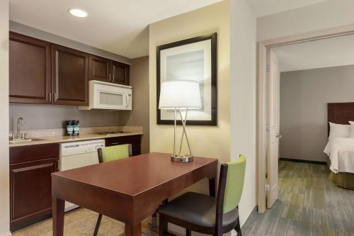 Homewood Suites by Hilton Macon-North