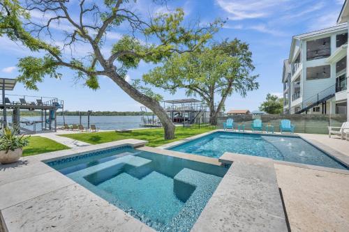 Rolling Waves Haven Concierge Services Available in Kingsland, USA