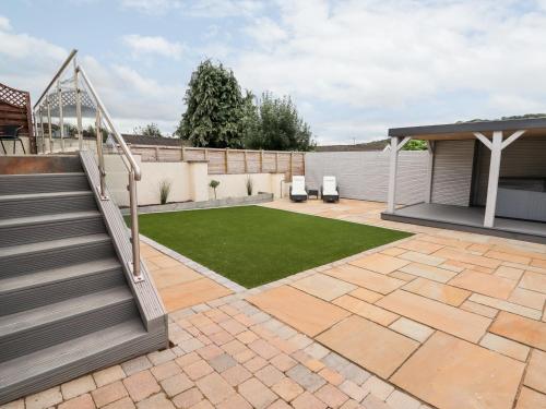 ทัศนียภาพภายนอกโรงแรม, 4 Bodnant Road in คอลวี เบย์