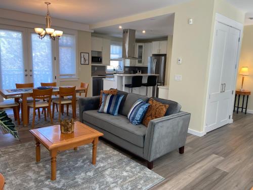 Windsor Guest House Room Type - Superior Queen Room