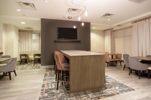 Hampton Inn & Suites Denver-Downtown