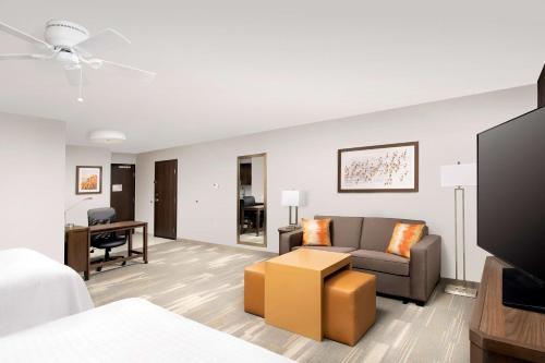 Homewood Suites By Hilton Kansas City Speedway