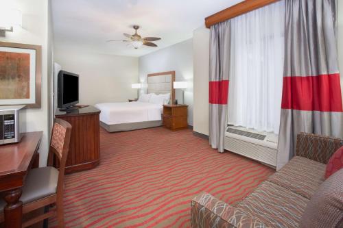 Homewood Suites by Hilton Phoenix-Avondale