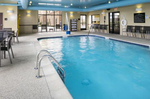 Hampton Inn & Suites Toledo-Perrysburg