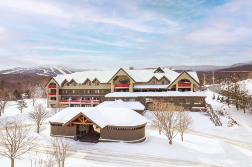 Killington Mountain Lodge, Tapestry Collection by Hilton