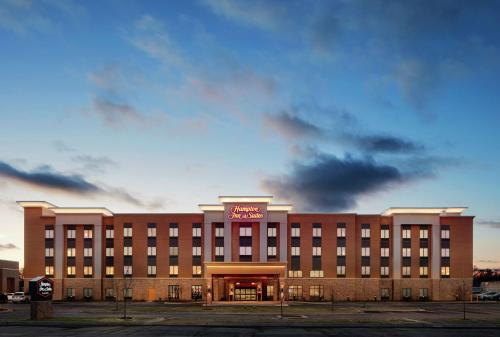 Hampton Inn & Suites Chicago/Waukegan