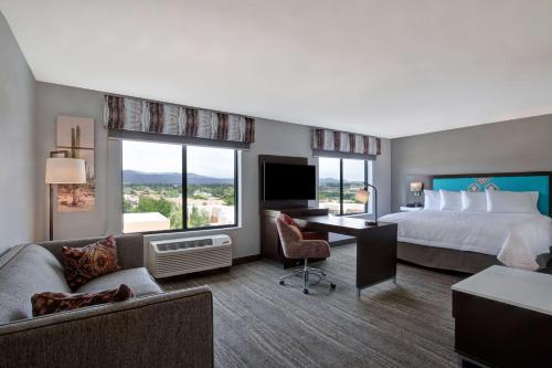 Hampton Inn Santa Fe South in Santa Fe Suburbs