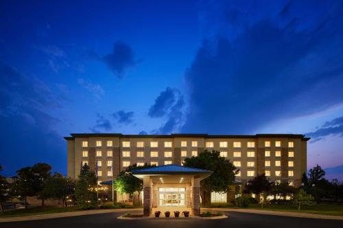 Hilton Garden Inn Denver South Park Meadows Area