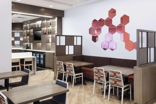 Hampton Inn & Suites Phoenix Downtown, Phoenix (foto 10)