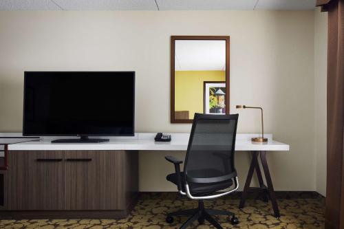 Hilton Garden Inn Providence Airport/Warwick - image 12