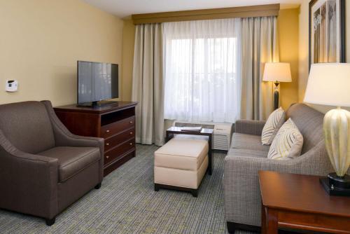 Homewood Suites By Hilton Fresno