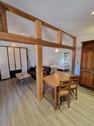 Apartment auf dem Hof einer historischen Mühle in Holzhausen, Deutschland