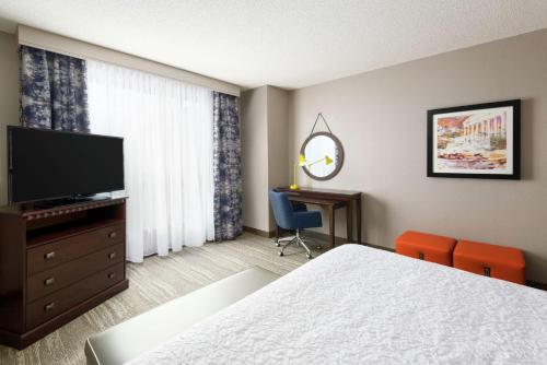 Hampton Inn & Suites National Harbor/Alexandria Area