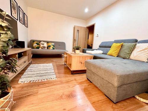 One-Bedroom Apartment with Balcony