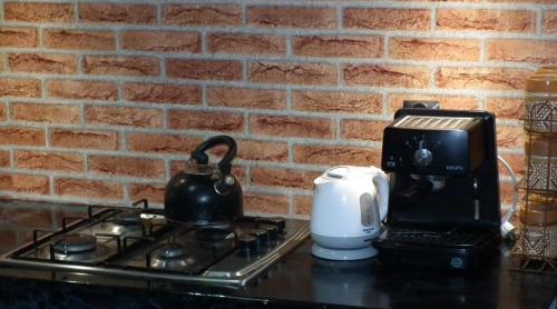 StayHere, Nice Apartment with Garden View in center, 1 min walk From Beach photo 3