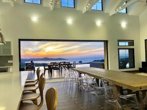 Shared lounge/TV area, Playa Flamingo, MODERN DESIGNER HOME with Spectacular 180 º Ocean Views - CASA DEL MAR in Playa Flamingo