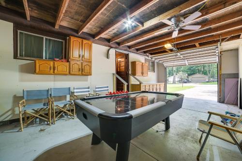 Prudenville Family Home with Game Room and Fire Pit! in Houghton Lake, USA