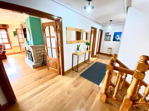 La Casa de Enzo La Casa de Enzo