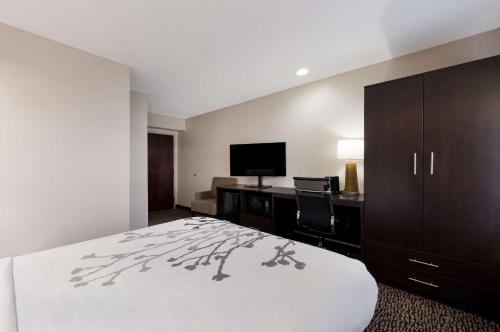 Sleep Inn Kernersville I-40 - image 9