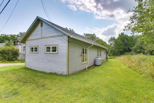 Pet-Friendly Coastal Maine Cottage By Northern Bay