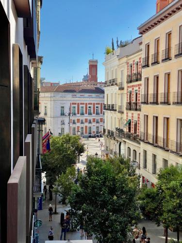 Puerta del Sol Center - En el Centro de Madrid, Madrid