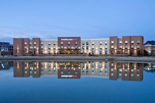 TownePlace Suites by Marriott Jackson Ridgeland/The Township at Colony Park