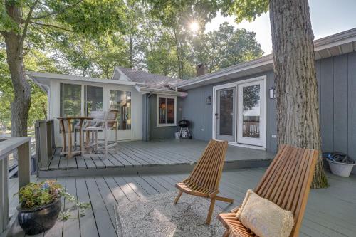 Delton Oasis Retreat w/ Lake Views & Deck!